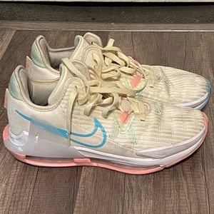 Nike Cream and Blue Athletic Shoes